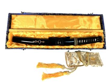 Feng Lin Tanto mit 12-mal gefalteter Damast-Klinge Handgeschmiedetes Samurai Schwert