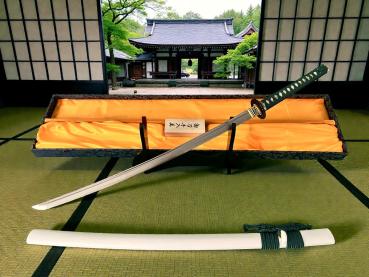 Saimei Katana mit 12-mal gefalteter Damast Klinge Handgeschmiedetes Samurai Schwert von Feng Lin