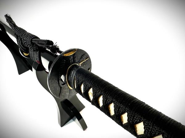 Genji Katana mit 12-mal gefalteter Damast Klinge Feng Lin Handgeschmiedetes Samurai Schwert