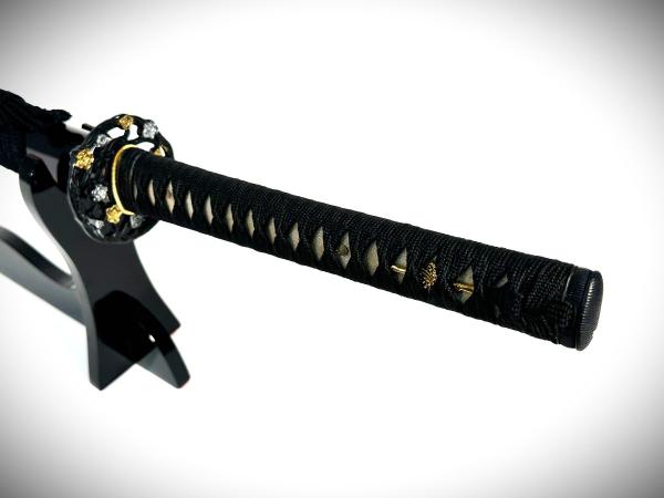 Golden Flower Katana mit 12-mal gefalteter Damast-Klinge Feng Lin Handgeschmiedetes Samurai Schwert