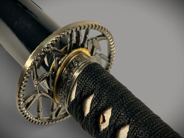 Bamboo Katana mit 12-mal gefalteter Damast Klinge Handgeschmiedetes Samurai Schwert von Feng Lin